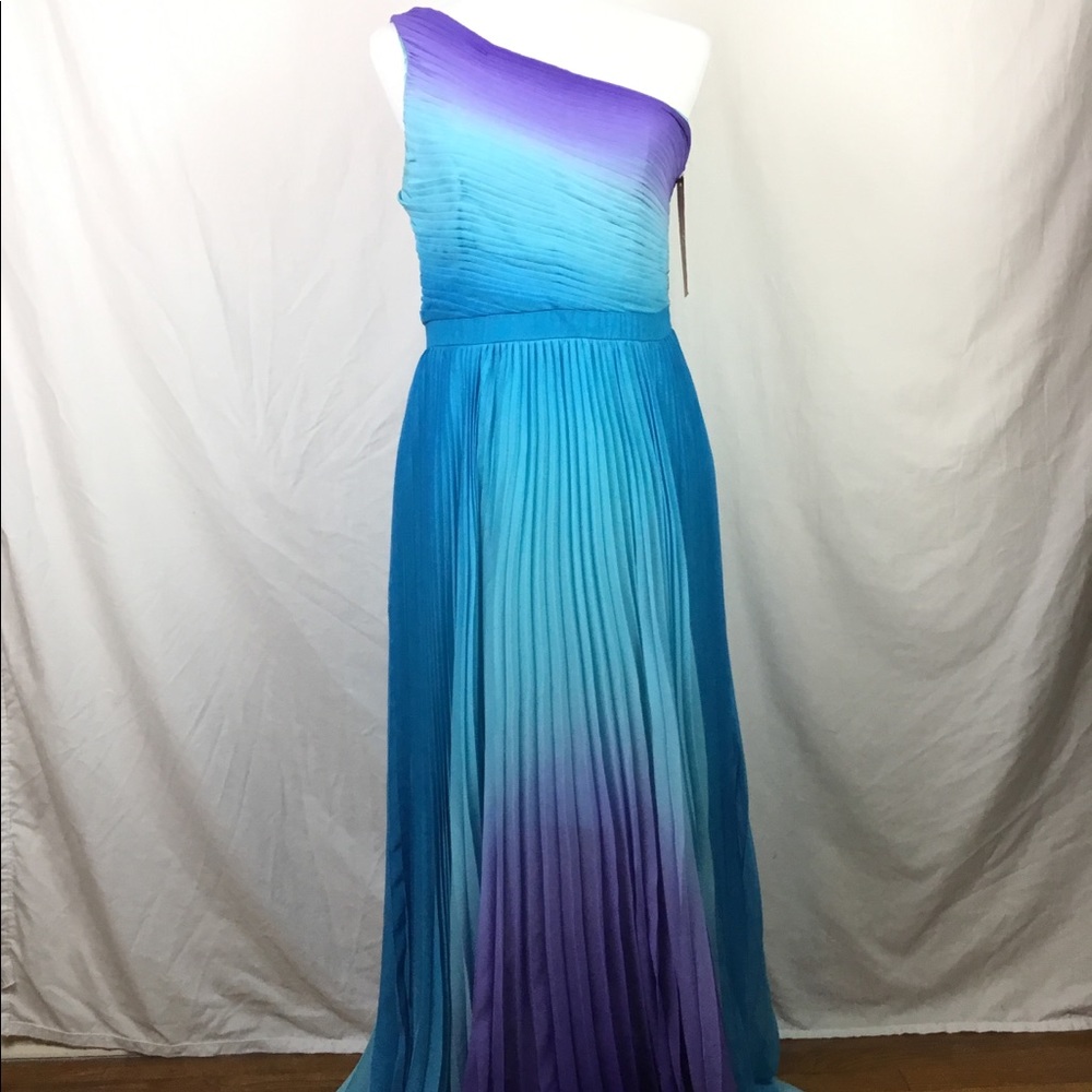 NWT Size 10 Monique Lhuillier Ocean Ombré Gown